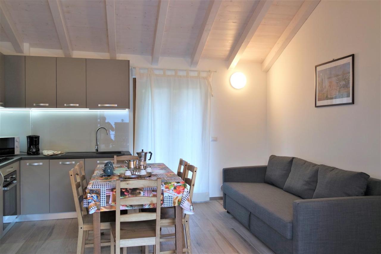 Апартаменты Casa Vacanze Loita Бавено Экстерьер фото